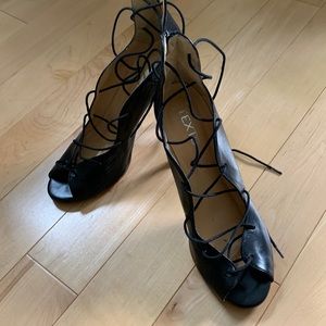 Gorgeous black shoes